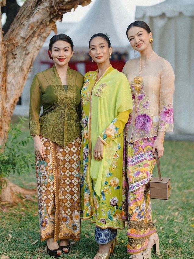 The Different Types of Kebaya: A Cultural Tapestry